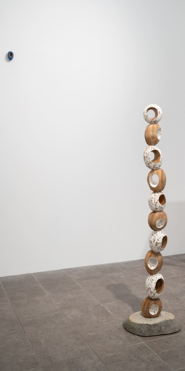 White CERES Säule 2023-01